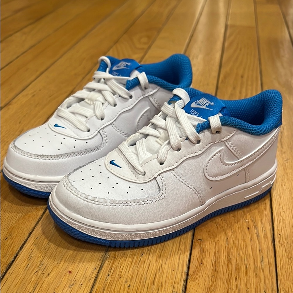 Nike Kids Force 1 White and Blue Sneakers - Like New